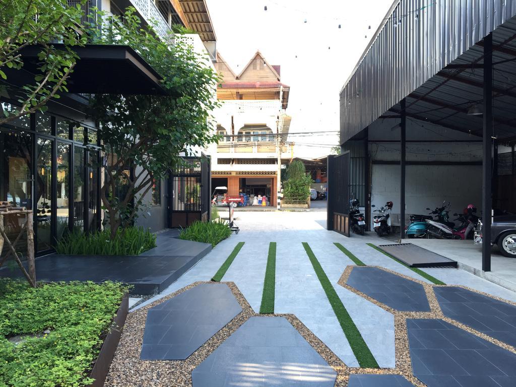 Oxotel Hotel Chiang Mai Zewnętrze zdjęcie